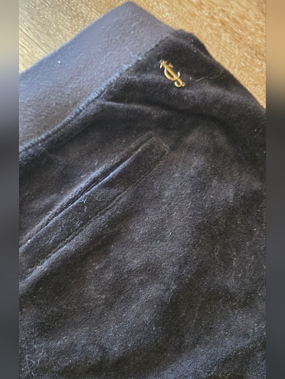 Juicy Couture Black Velour Jogger Sweatpants – Size L - Picture 4 of 5